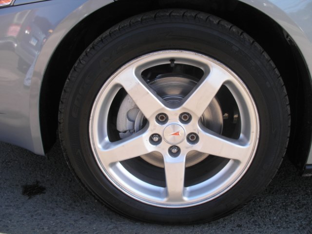 2007 Pontiac G6 4dr Sdn G6, available for sale in New Haven, Connecticut | Performance Auto Sales LLC. New Haven, Connecticut 2007 Pontiac G6 4dr Sdn G6, available for sale in New Haven, Connecticut | Performance Auto Sales LLC. New Haven, Connecticut