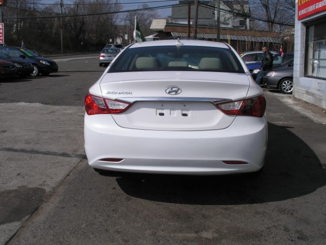 2011 Hyundai Sonata GLS Auto, available for sale in New Haven, Connecticut | Performance Auto Sales LLC. New Haven, Connecticut 2011 Hyundai Sonata GLS Auto, available for sale in New Haven, Connecticut | Performance Auto Sales LLC. New Haven, Connecticut