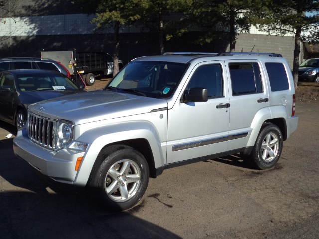 2008 Jeep Liberty 4WD 4dr Limited, available for sale in Berlin, Connecticut | International Motorcars llc. Berlin, Connecticut