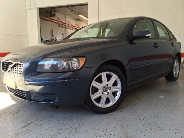 2006 Volvo S40 2.4L  w/Sunroof, available for sale in Little Ferry, New Jersey | Royalty Auto Sales. Little Ferry, New Jersey