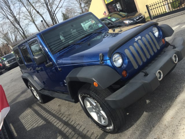 2009 Jeep Wrangler Unlimited 4WD 4dr X, available for sale in Huntington Station, New York | Huntington Auto Mall. Huntington Station, New York
