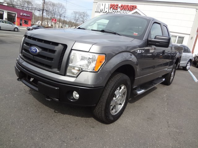 2010 Ford F-150 4WD SuperCab 145" XLT, available for sale in Huntington Station, New York | M & A Motors. Huntington Station, New York