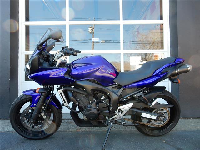 2009 Yamaha FZ6 Motorcycle, available for sale in Milford, Connecticut | Village Auto Sales. Milford, Connecticut