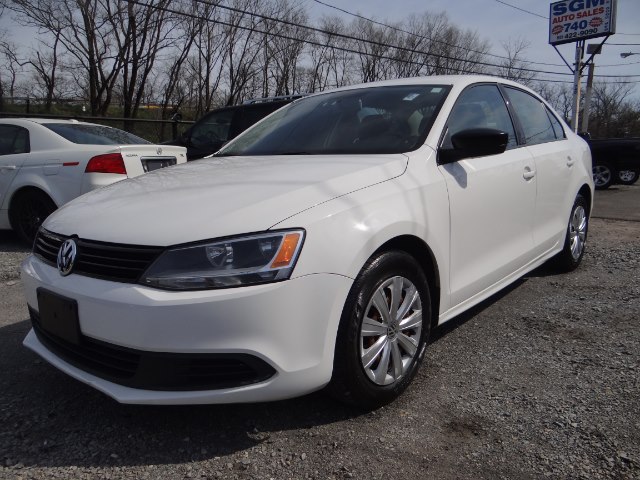 2011 Volkswagen Jetta Sedan 4dr Auto S, available for sale in West Babylon, New York | SGM Auto Sales. West Babylon, New York