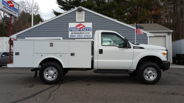 2012 Ford Super Duty F-350 SRW 4WD Reg Cab 141" WB 60" CA XL, available for sale in Thomaston, CT