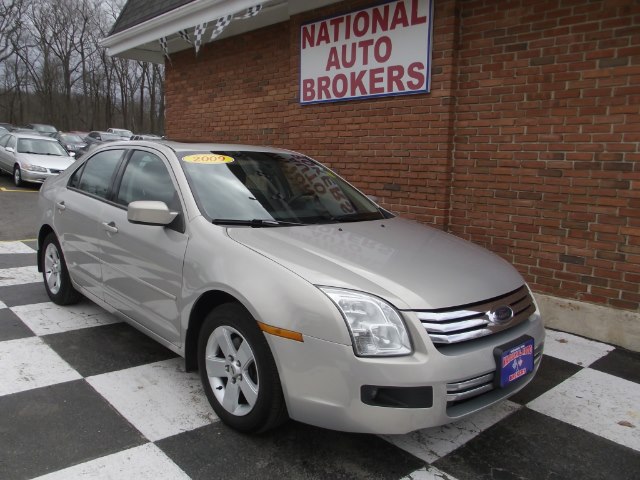 2009 Ford Fusion 4dr Sdn  SE FWD, available for sale in Waterbury, Connecticut | National Auto Brokers, Inc.. Waterbury, Connecticut