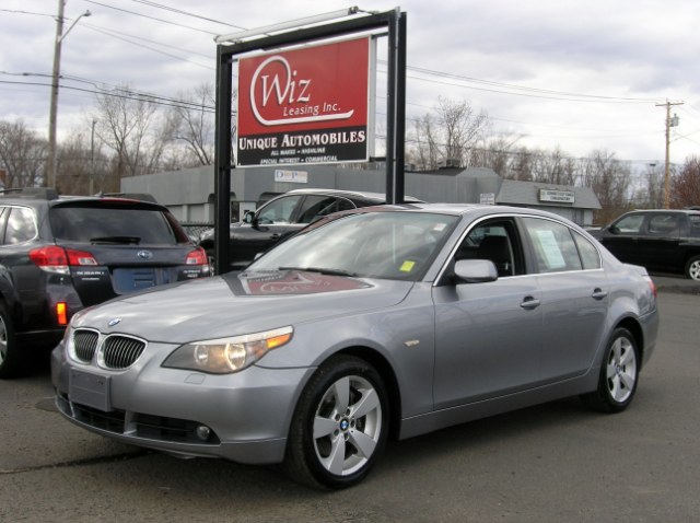 2007 BMW 5 Series 4dr Sdn 525xi AWD, available for sale in Stratford, Connecticut | Wiz Leasing Inc. Stratford, Connecticut