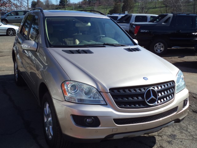 2006 Mercedes-Benz M-Class 4MATIC 4dr 3.5L, available for sale in Berlin, Connecticut | International Motorcars llc. Berlin, Connecticut 2006 Mercedes-Benz M-Class 4MATIC 4dr 3.5L, available for sale in Berlin, Connecticut | International Motorcars llc. Berlin, Connecticut