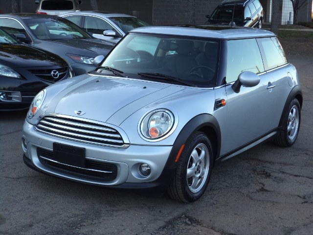 2011 MINI Cooper Hardtop 2dr Cpe, available for sale in Berlin, Connecticut | International Motorcars llc. Berlin, Connecticut