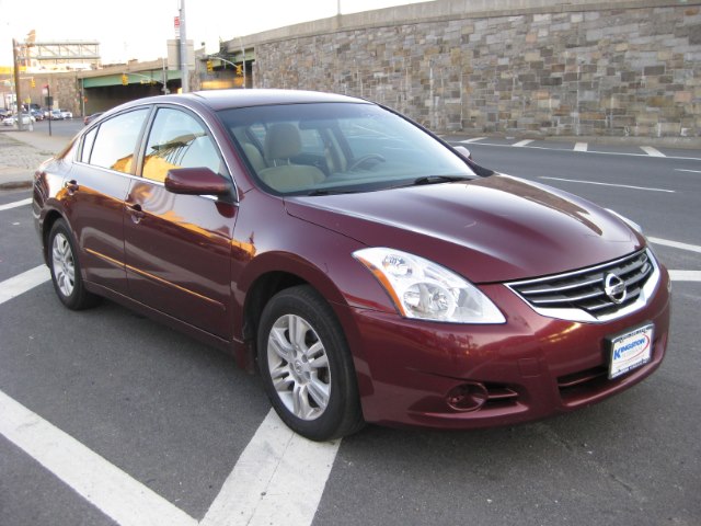 2012 Nissan Altima 4dr Sdn I4 CVT 2.5 S, available for sale in Brooklyn, New York | NY Auto Auction. Brooklyn, New York