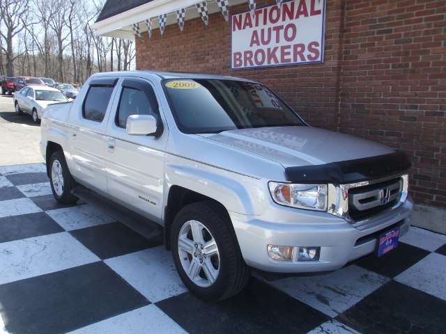 2009 Honda Ridgeline 4WD Crew Cab, available for sale in Waterbury, Connecticut | National Auto Brokers, Inc.. Waterbury, Connecticut