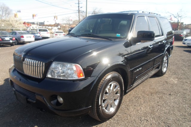 2004 Lincoln Navigator 4dr 4WD Luxury, available for sale in Bohemia, New York | B I Auto Sales. Bohemia, New York