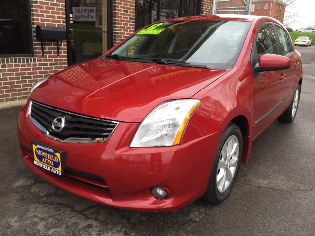 2012 Nissan Sentra 4dr Sdn I4 CVTsl  2.0  Sl, available for sale in Middletown, Connecticut | Newfield Auto Sales. Middletown, Connecticut