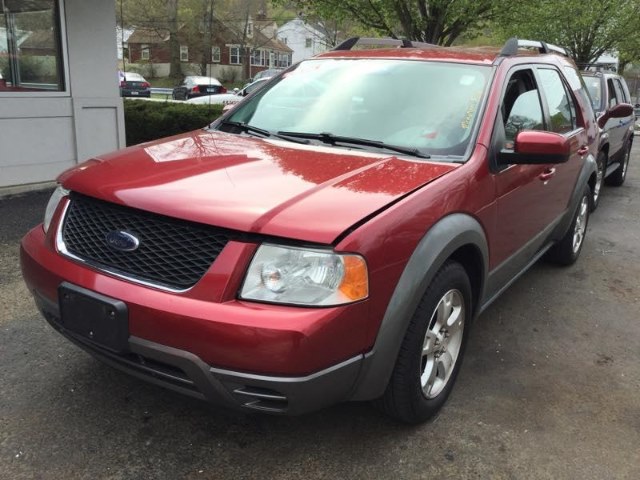 2007 Ford Freestyle 4dr Wgn SEL AWD, available for sale in Naugatuck, Connecticut | Riverside Motorcars, LLC. Naugatuck, Connecticut