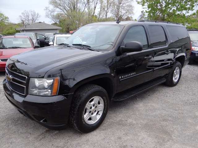 2008 Chevrolet Suburban 4WD 4dr 1500 LS, available for sale in West Babylon, New York | SGM Auto Sales. West Babylon, New York