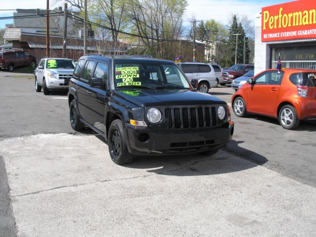 2008 Jeep Patriot 4WD 4dr Sport, available for sale in New Haven, Connecticut | Performance Auto Sales LLC. New Haven, Connecticut 2008 Jeep Patriot 4WD 4dr Sport, available for sale in New Haven, Connecticut | Performance Auto Sales LLC. New Haven, Connecticut