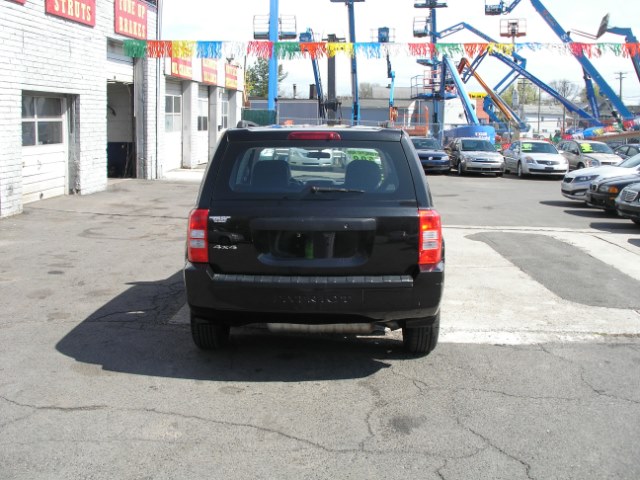 2008 Jeep Patriot 4WD 4dr Sport, available for sale in New Haven, Connecticut | Performance Auto Sales LLC. New Haven, Connecticut 2008 Jeep Patriot 4WD 4dr Sport, available for sale in New Haven, Connecticut | Performance Auto Sales LLC. New Haven, Connecticut