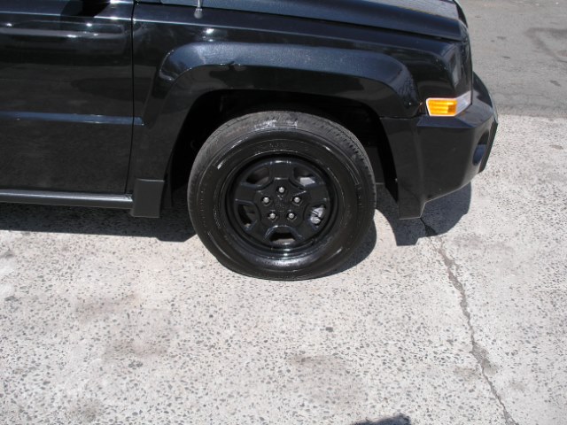 2008 Jeep Patriot 4WD 4dr Sport, available for sale in New Haven, Connecticut | Performance Auto Sales LLC. New Haven, Connecticut 2008 Jeep Patriot 4WD 4dr Sport, available for sale in New Haven, Connecticut | Performance Auto Sales LLC. New Haven, Connecticut