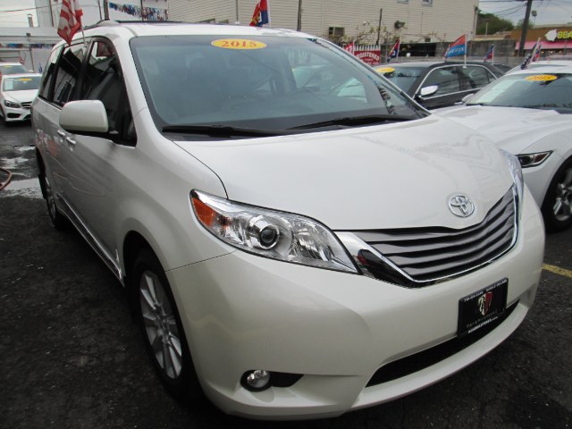 2015 Toyota Sienna 5dr 7-Pass Van XLE Premium AWD, available for sale in Middle Village, New York | Road Masters II INC. Middle Village, New York