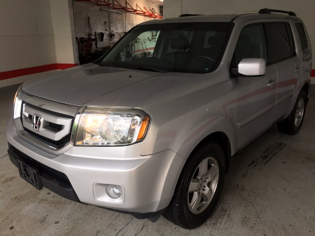2011 Honda Pilot 4WD 4dr EX-L, available for sale in Little Ferry, New Jersey | Royalty Auto Sales. Little Ferry, New Jersey