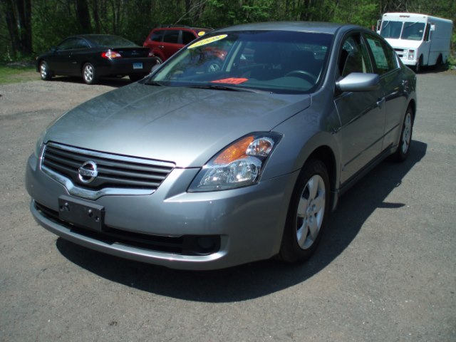 2008 Nissan Altima 4dr Sdn I4 CVT 2.5 S ULEV, available for sale in Manchester, Connecticut | Vernon Auto Sale & Service. Manchester, Connecticut