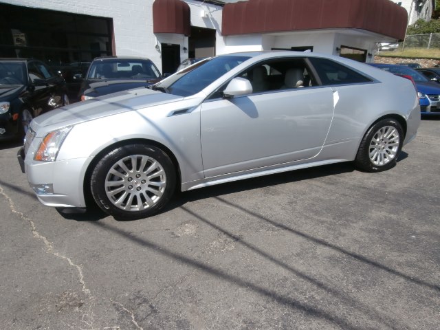 2011 Cadillac CTS Coupe 2dr Cpe Performance AWD, available for sale in Waterbury, Connecticut | Jim Juliani Motors. Waterbury, Connecticut