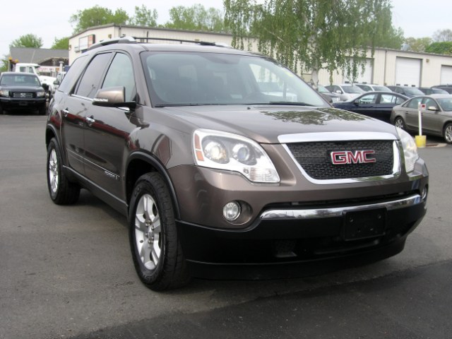 2008 GMC Acadia AWD 4dr SLT1, available for sale in Stratford, Connecticut | Wiz Leasing Inc. Stratford, Connecticut