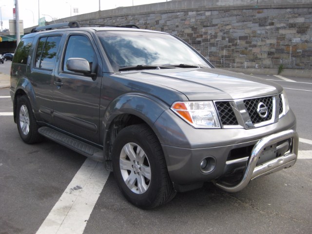 2006 Nissan Pathfinder SE 4WD, available for sale in Brooklyn, New York | NY Auto Auction. Brooklyn, New York