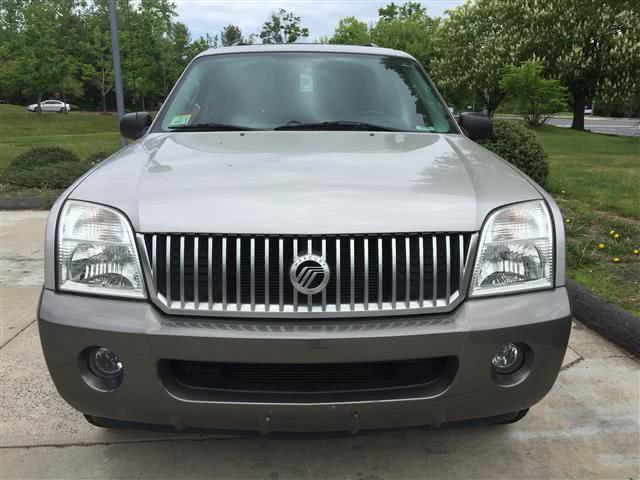 2004 Mercury Mountaineer 4dr 114" WB Premier AWD, available for sale in Vernon, Connecticut | Vernon Garage LLC. Vernon, Connecticut