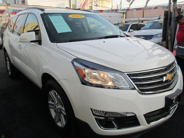 2013 Chevrolet Traverse AWD 4dr LT w/2LT, available for sale in Middle Village, New York | Road Masters II INC. Middle Village, New York