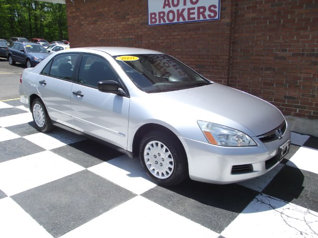 2007 Honda Accord Sdn 4dr I4 AT VP, available for sale in Waterbury, Connecticut | National Auto Brokers, Inc.. Waterbury, Connecticut
