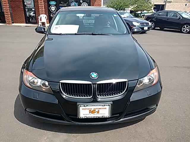2007 BMW 3 Series 4dr Sdn 328xi AWD, available for sale in Wallingford, Connecticut | Vertucci Automotive Inc. Wallingford, Connecticut