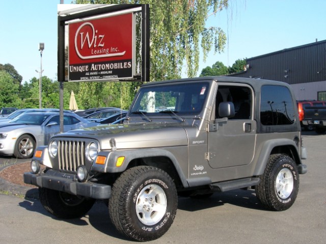 2003 Jeep Wrangler 2dr Sport, available for sale in Stratford, Connecticut | Wiz Leasing Inc. Stratford, Connecticut