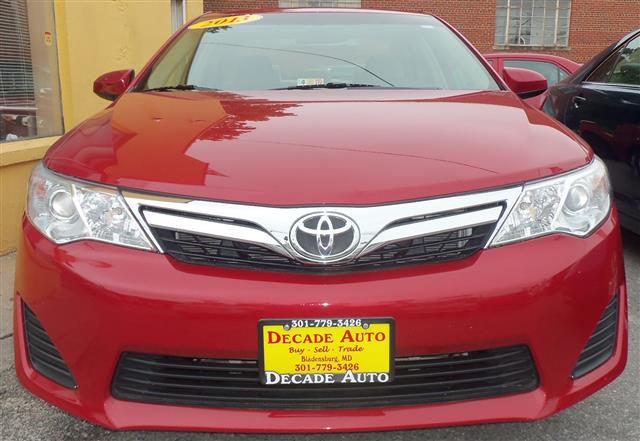 2013 Toyota Camry 4dr Sdn I4 Auto LE (Natl), available for sale in Bladensburg, Maryland | Decade Auto. Bladensburg, Maryland