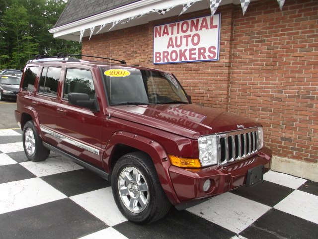 2007 Jeep Commander HEMI 4WD 4dr Limited, available for sale in Waterbury, Connecticut | National Auto Brokers, Inc.. Waterbury, Connecticut