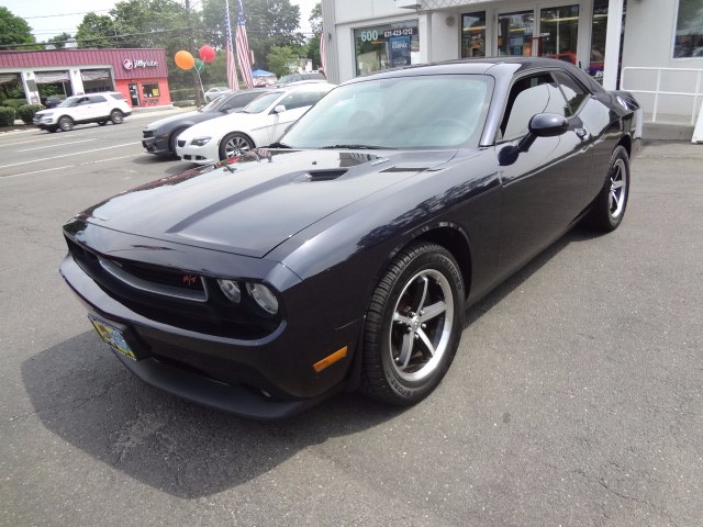 2011 Dodge Challenger 2dr Cpe R/T, available for sale in Huntington Station, New York | M & A Motors. Huntington Station, New York