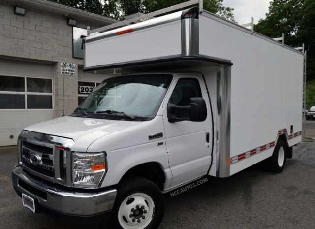 2015 Ford Econoline Commercial Cutaway E-450 Super Duty DRW, available for sale in Waterbury, Connecticut | Highline Car Connection. Waterbury, Connecticut