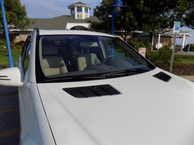 2011 Mercedes-Benz M-Class 4MATIC 4dr ML350, available for sale in Massapequa, New York | South Shore Auto Brokers & Sales. Massapequa, New York 2011 Mercedes-Benz M-Class 4MATIC 4dr ML350, available for sale in Massapequa, New York | South Shore Auto Brokers & Sales. Massapequa, New York