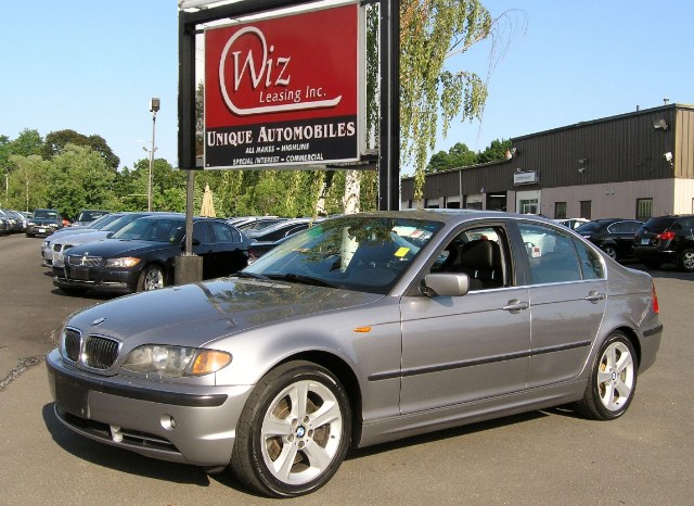 2005 BMW 3 Series 330xi 4dr Sdn AWD, available for sale in Stratford, Connecticut | Wiz Leasing Inc. Stratford, Connecticut