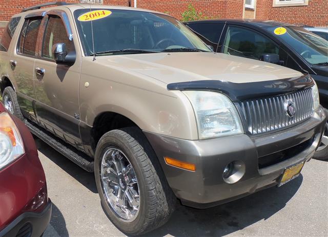 2004 Mercury Mountaineer 4dr 114" WB Premier AWD, available for sale in Bladensburg, Maryland | Decade Auto. Bladensburg, Maryland