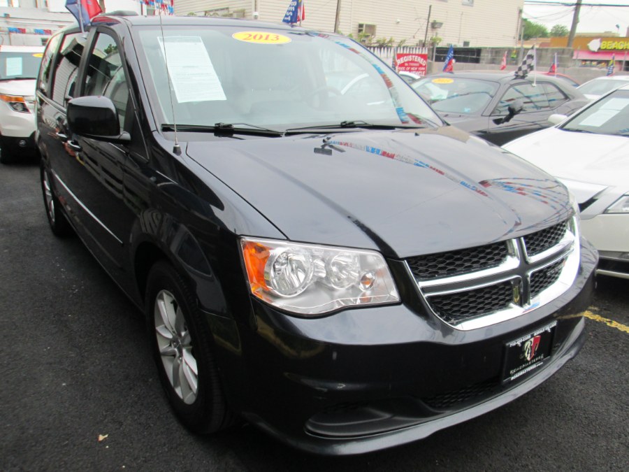 2013 Dodge Grand Caravan 4dr Wgn SXT navi, available for sale in Middle Village, New York | Road Masters II INC. Middle Village, New York