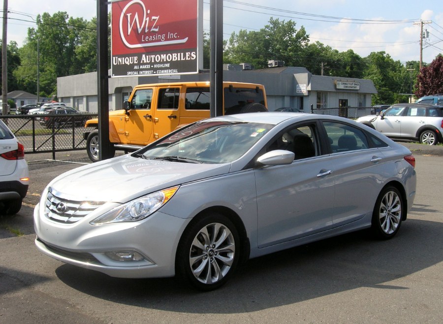 2013 Hyundai Sonata SE, available for sale in Stratford, Connecticut | Wiz Leasing Inc. Stratford, Connecticut