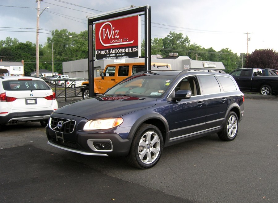 2011 Volvo XC70 T6, available for sale in Stratford, Connecticut | Wiz Leasing Inc. Stratford, Connecticut
