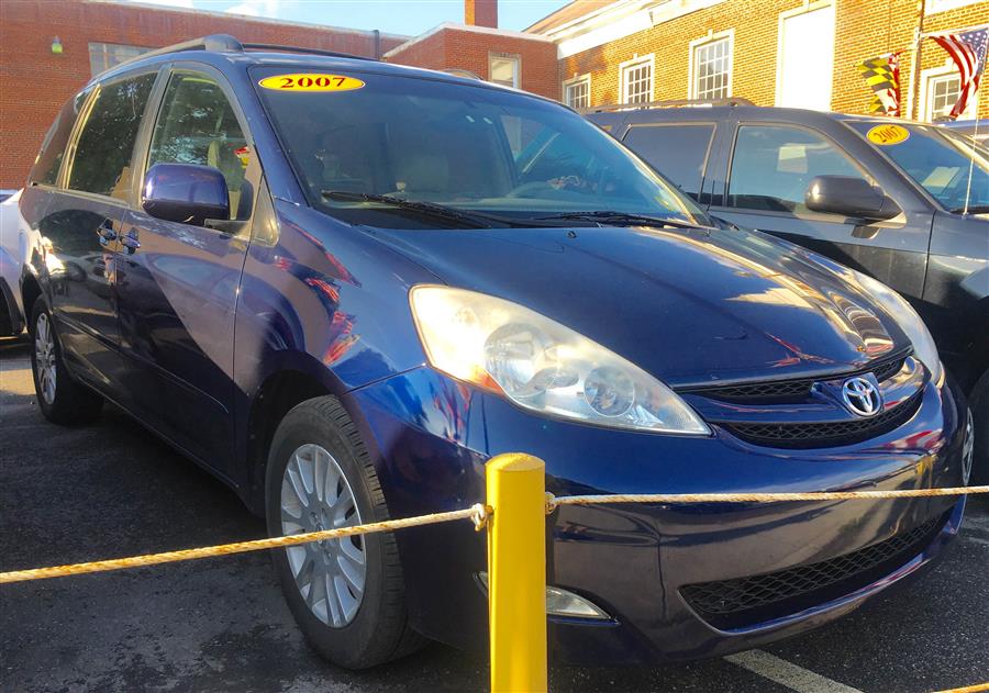 2007 Toyota Sienna 5dr 7-Passenger Van XLE FWD, available for sale in Bladensburg, Maryland | Decade Auto. Bladensburg, Maryland