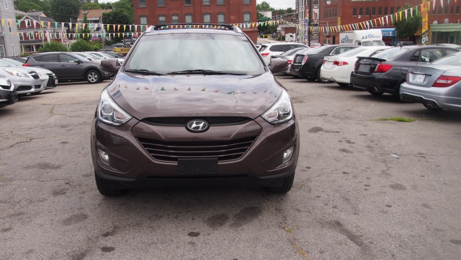 2014 Hyundai Tucson AWD 4dr SE, available for sale in Worcester, Massachusetts | Hilario's Auto Sales Inc.. Worcester, Massachusetts