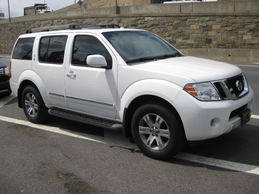 2008 Nissan Pathfinder LE, available for sale in Brooklyn, New York | NY Auto Auction. Brooklyn, New York