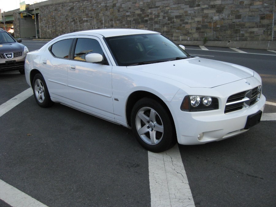 2010 Dodge Charger 4dr Sdn SXT RWD, available for sale in Brooklyn, New York | NY Auto Auction. Brooklyn, New York
