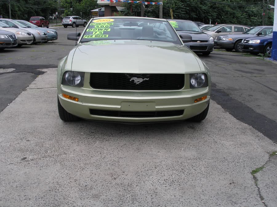 2005 Ford Mustang 2dr Conv Premium, available for sale in New Haven, Connecticut | Performance Auto Sales LLC. New Haven, Connecticut