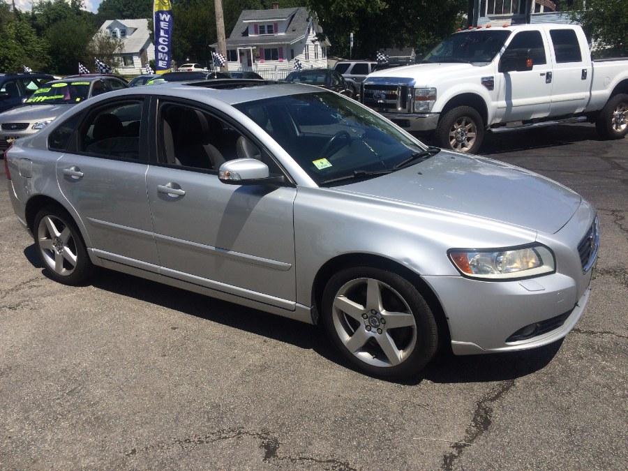 2008 Volvo S40 4dr Sdn 2.4L Auto FWD w/Snrf, available for sale in Worcester, Massachusetts | Rally Motor Sports. Worcester, Massachusetts