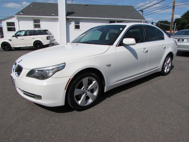 2008 BMW 5 Series 4dr Sdn 528xi AWD, available for sale in Milford, Connecticut | Chip's Auto Sales Inc. Milford, Connecticut